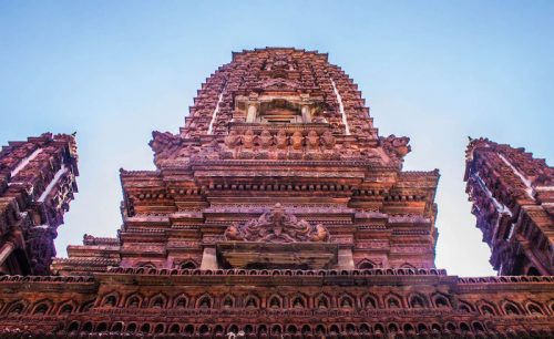 The Mahabouddha Stupa is a scaled down replica of the great Mahabodhi Stupa at Bodhgaya, India.